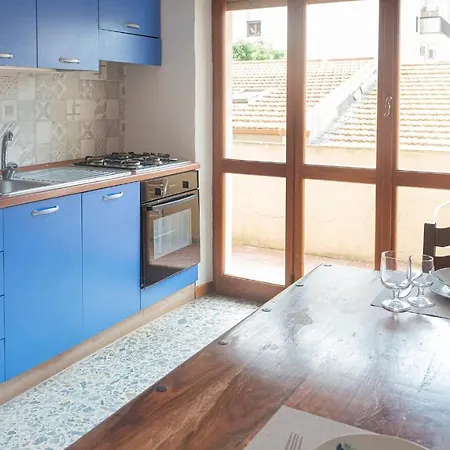 Welcomely - Vittorio Emanuele 17 B Appartement